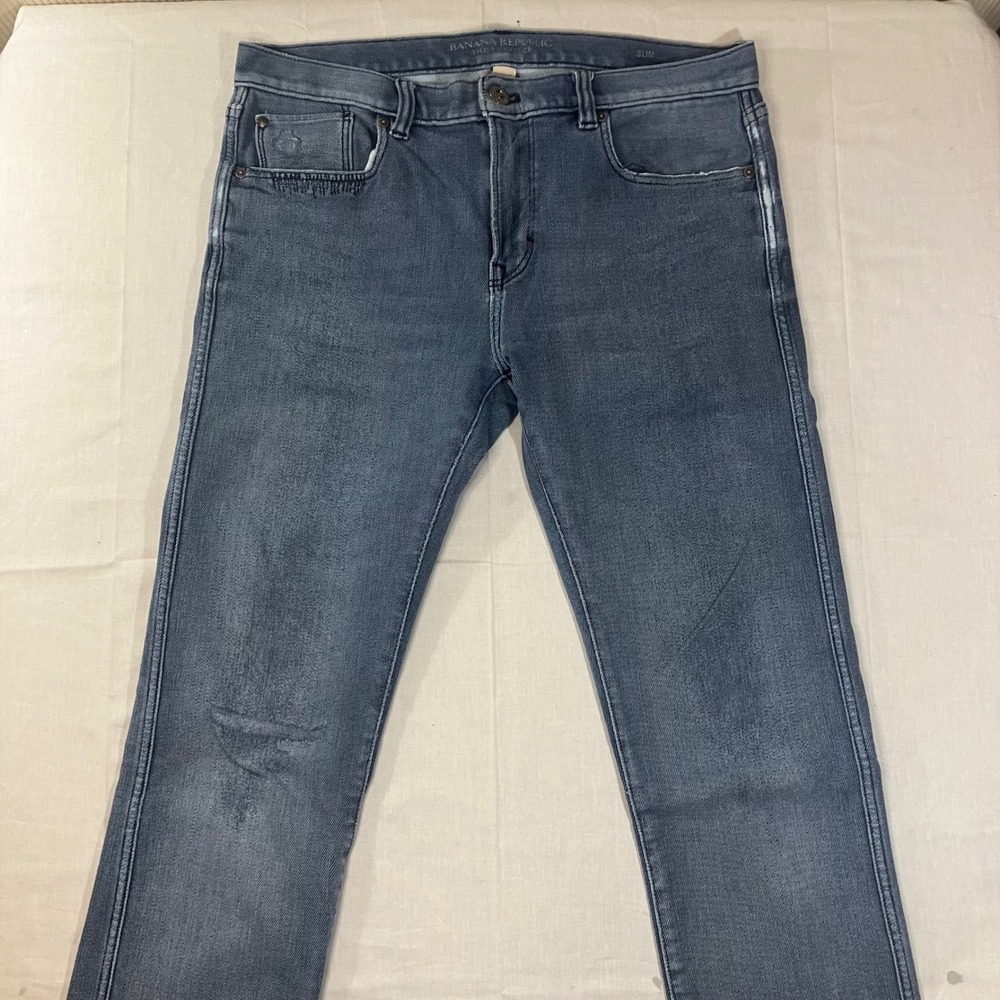 Banana Republic The Traveler Slim Jeans Mens 32x32 Blue Distressed Medium Wash